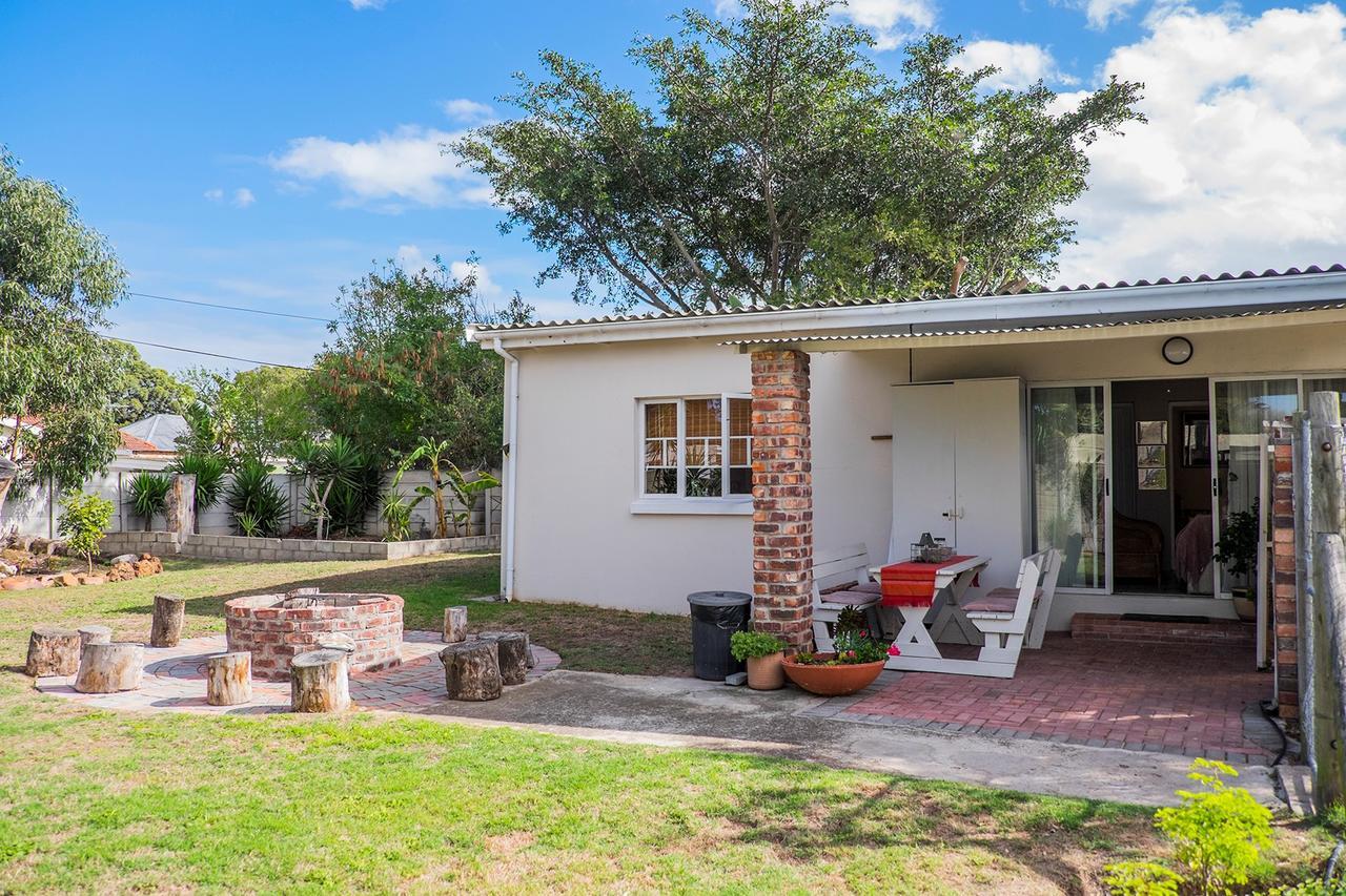The Garden Cottage On 140 Fordyce พอร์ตเอลิซาเบธ ภายนอก รูปภาพ